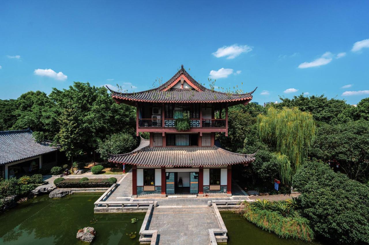Guilin Yi Characteristic Hotel Coltd Dış mekan fotoğraf