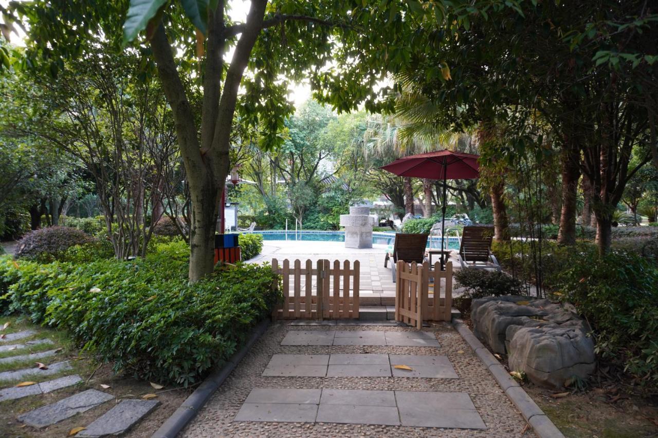 Guilin Yi Characteristic Hotel Coltd Dış mekan fotoğraf