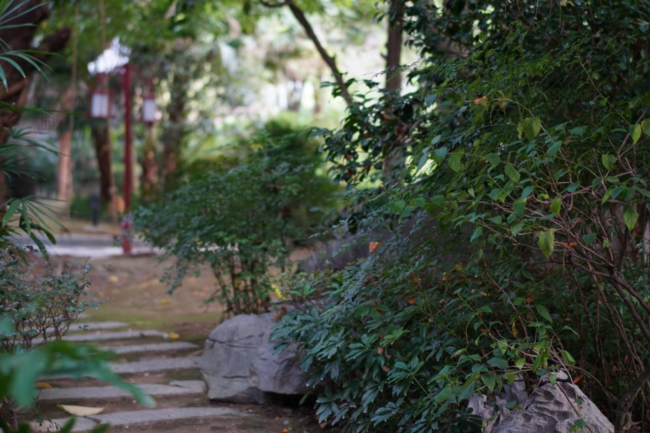 Guilin Yi Characteristic Hotel Coltd Dış mekan fotoğraf