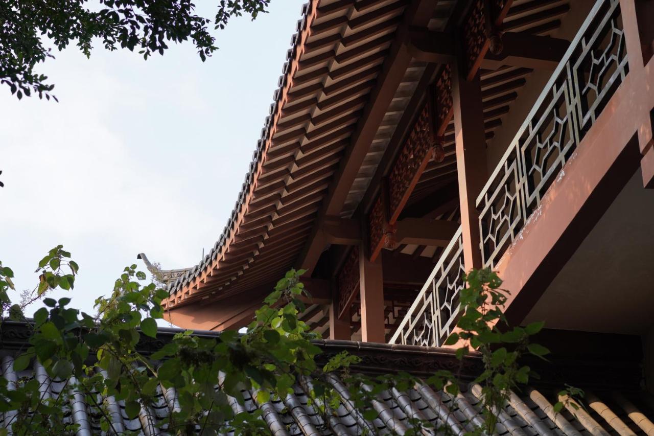 Guilin Yi Characteristic Hotel Coltd Dış mekan fotoğraf