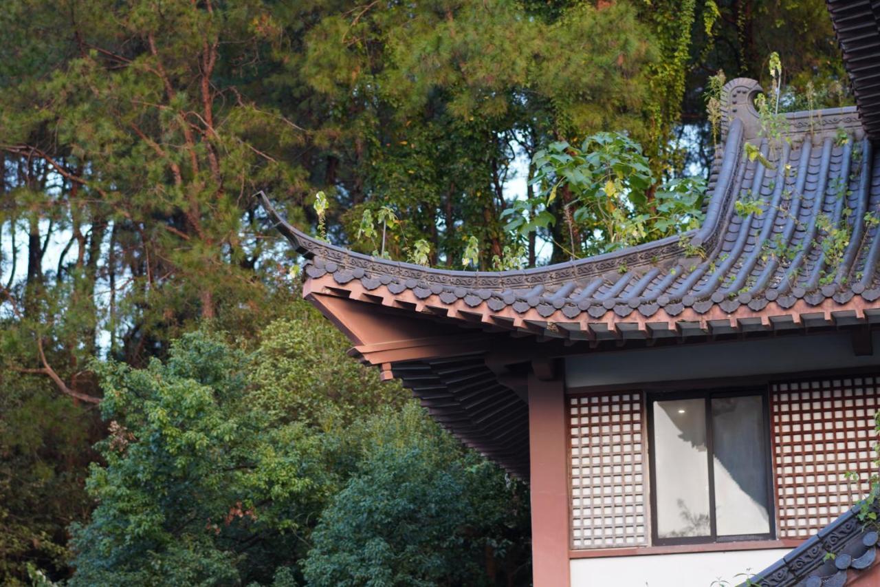 Guilin Yi Characteristic Hotel Coltd Dış mekan fotoğraf