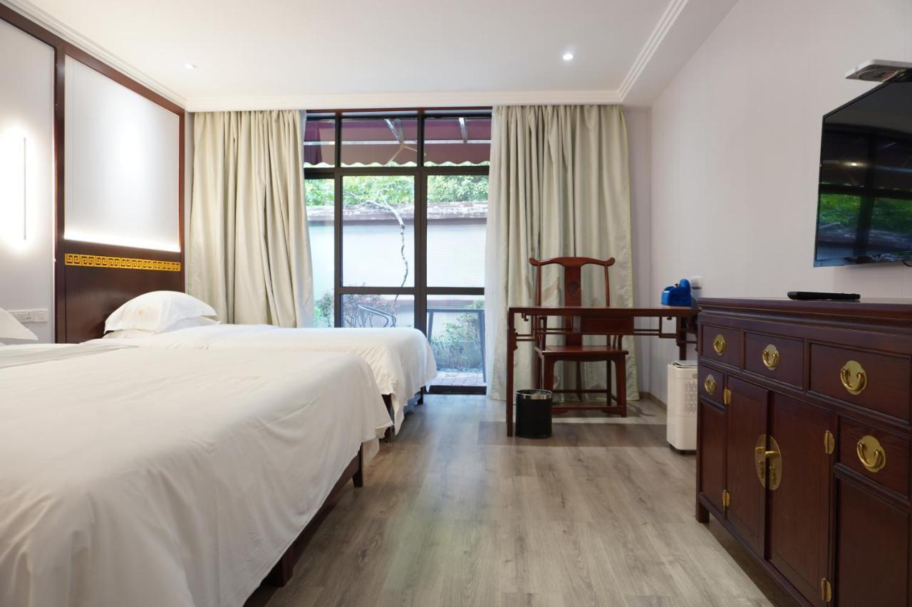 Guilin Yi Characteristic Hotel Coltd Dış mekan fotoğraf