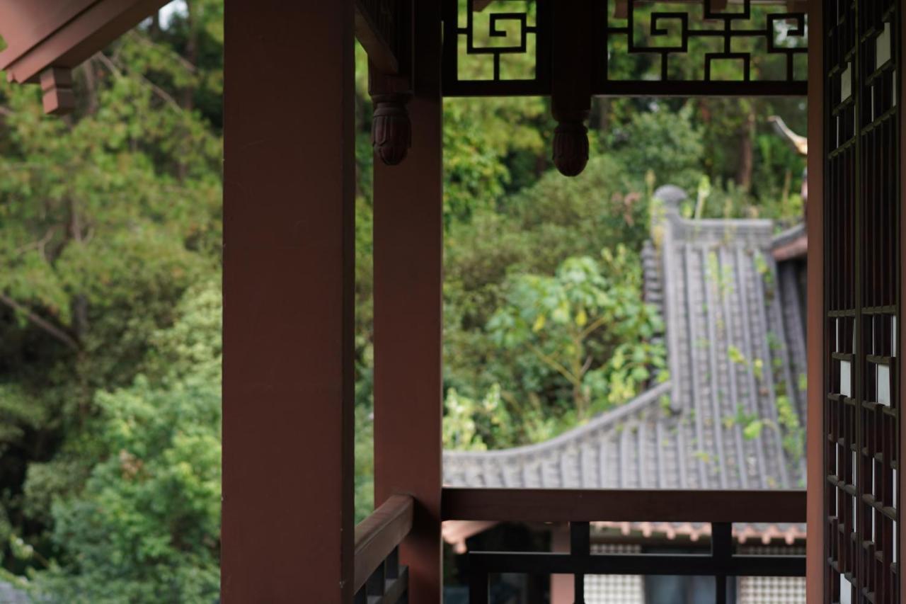 Guilin Yi Characteristic Hotel Coltd Dış mekan fotoğraf